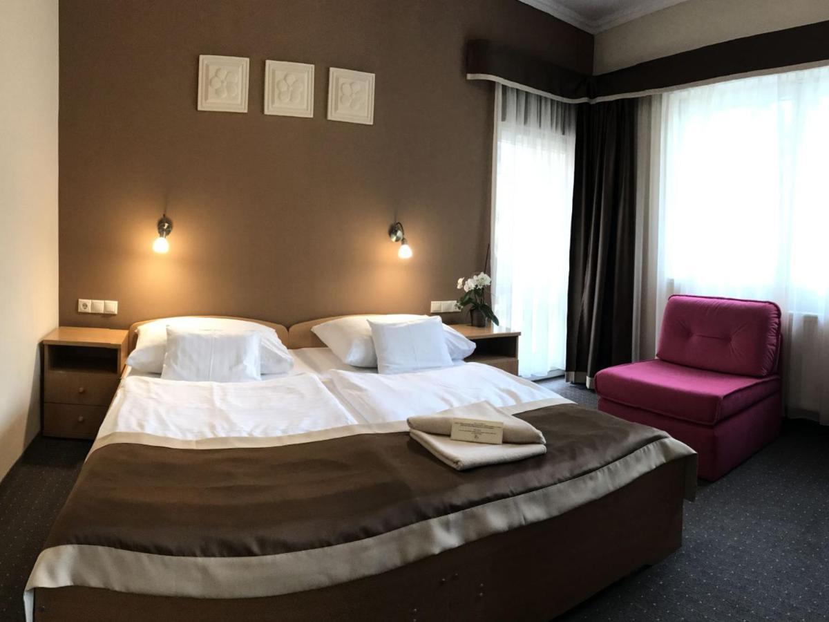 Alfa Hotel & Wellness Miskolctapolca Экстерьер фото